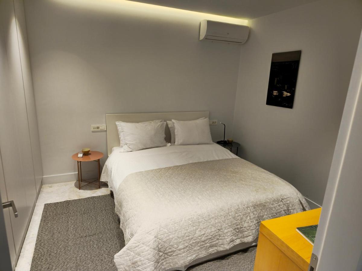 Stylish In Kolonaki Apartment